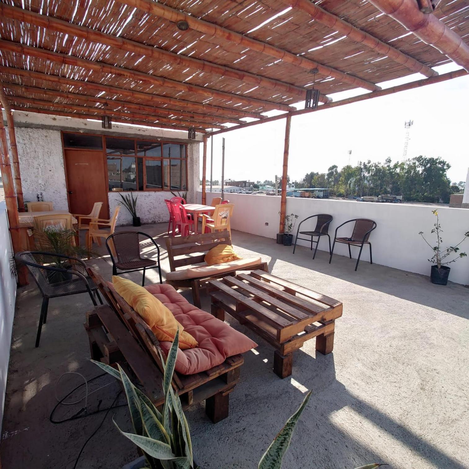 Ravenala Paracas Hostel Exterior photo